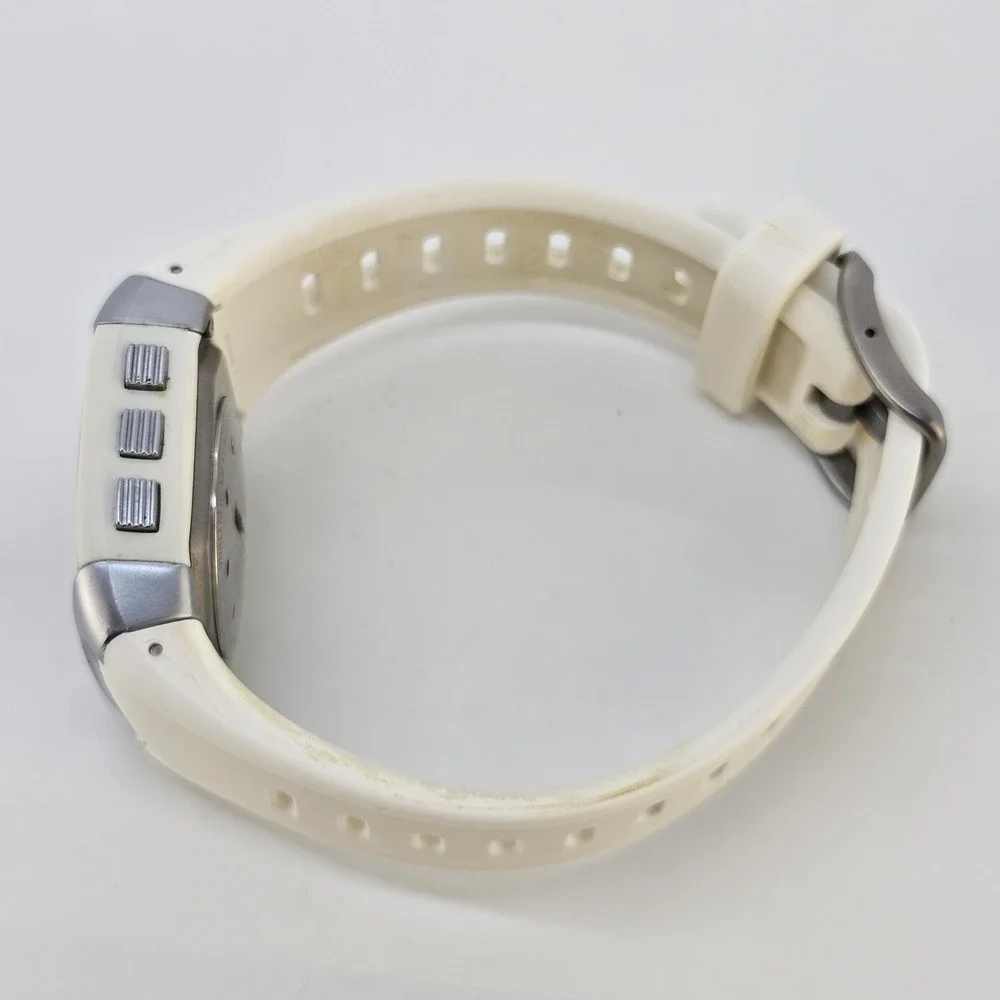 Polar FT60 Men's Digital Watch 40MM White Case White Plastic Bands New Battery